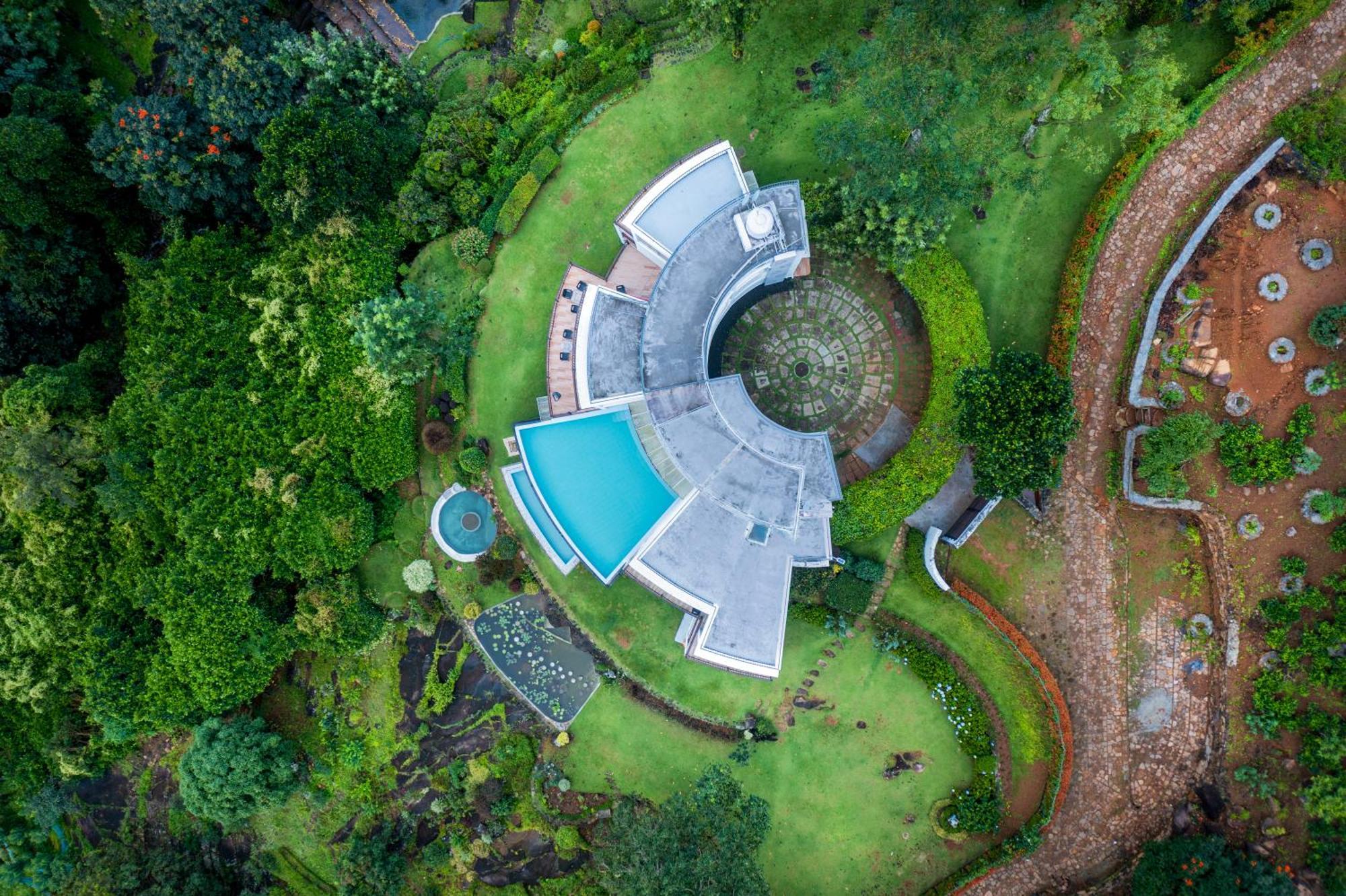 Villa Vajrapani 캔디 외부 사진